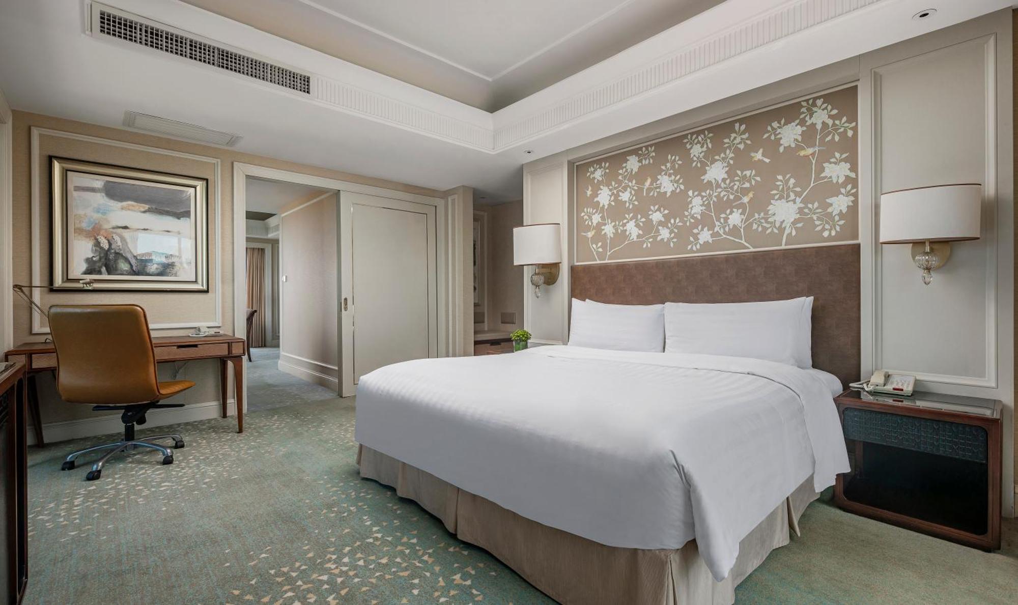 Grand Hotel Haikou - Managed By Accor Exteriör bild